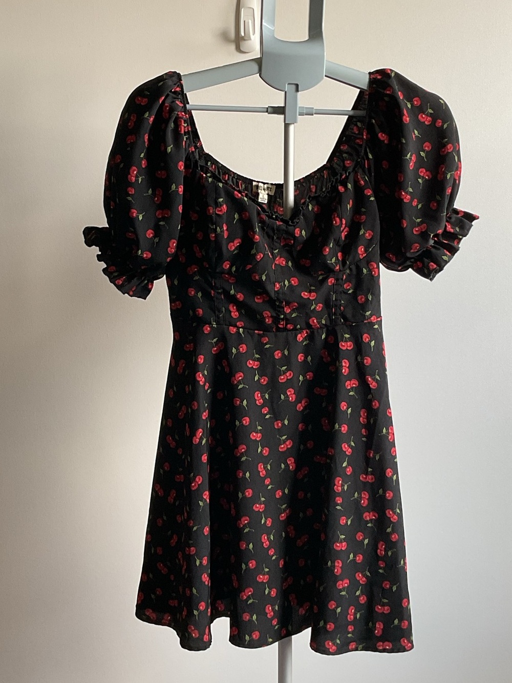 Inspiring Hearts Black Cherry Print Puff Sleeve Mini Dress Size L
